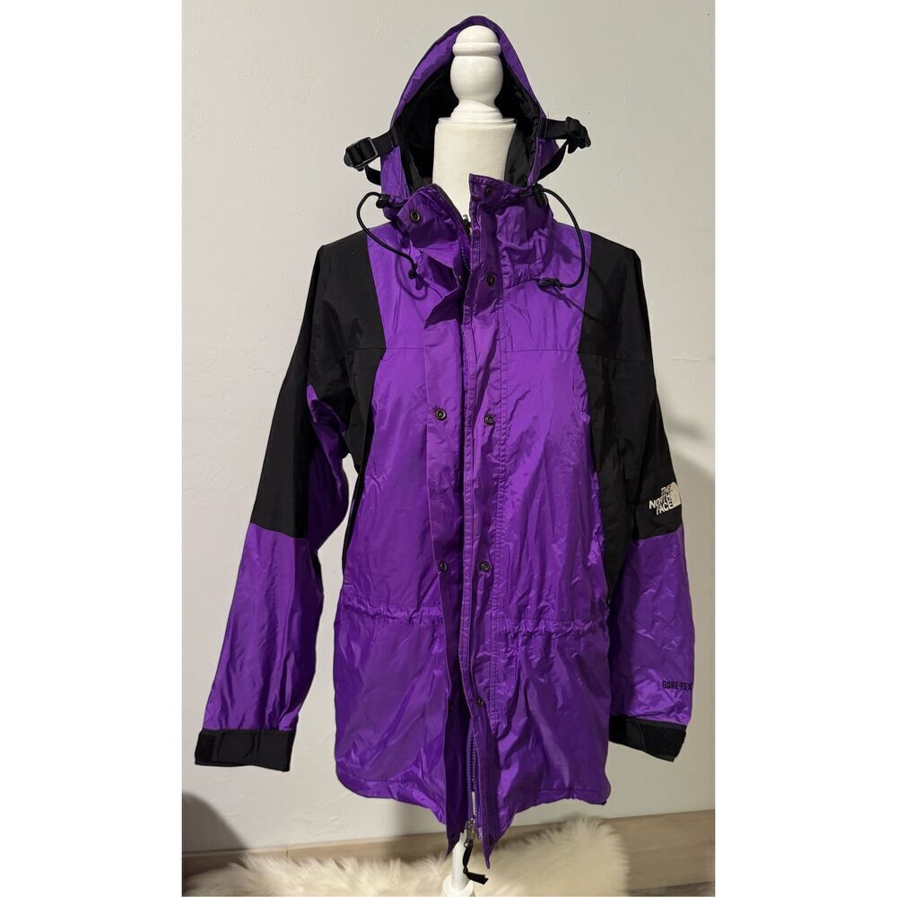 The North Face Vintage Gore-Tex Black Purple Windbreaker Jacket Womens L